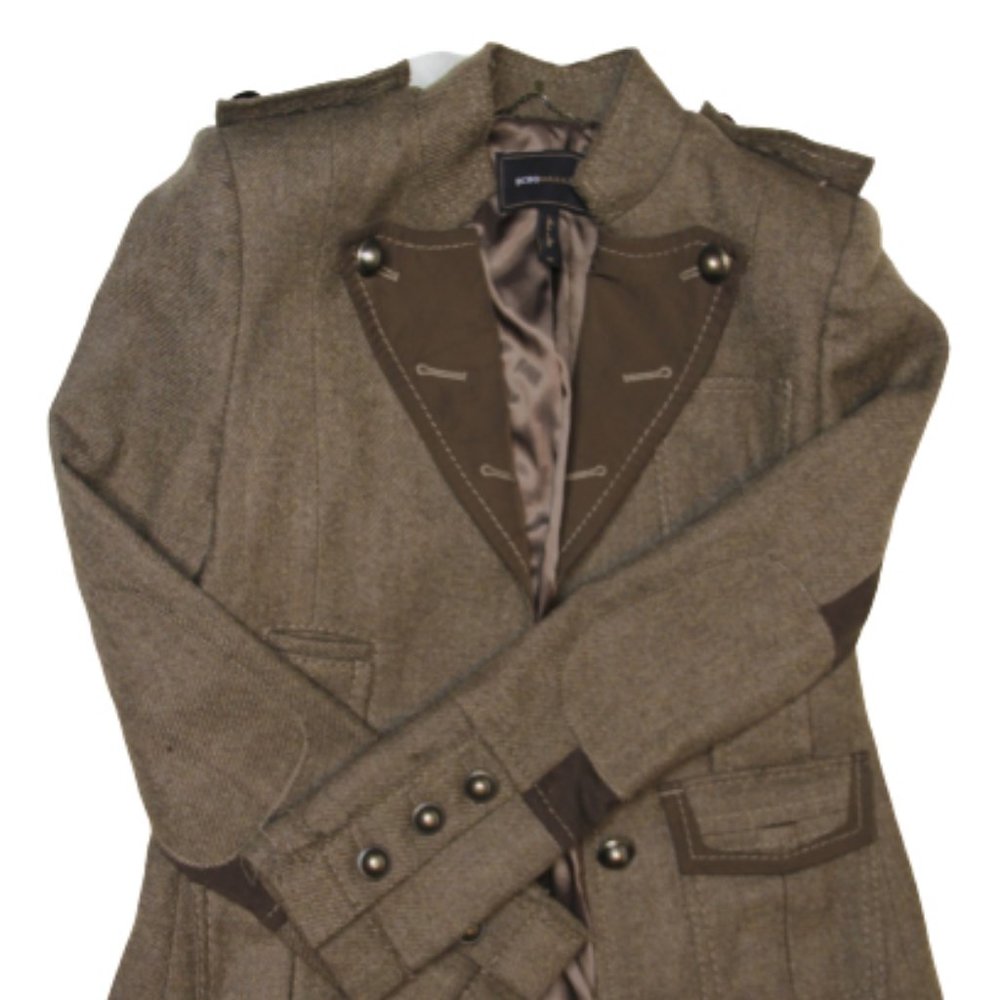 BROWN BCBG BLAZER